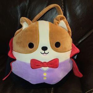 Squishmallows Halloween 12" Reginald Vampire Corgi Treat Pail Plush. BNWT.